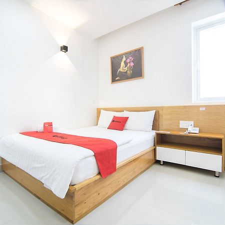 Reddoorz Plus Near Lotte Mart Cong Hoa Cidade de Ho Chi Minh Exterior foto