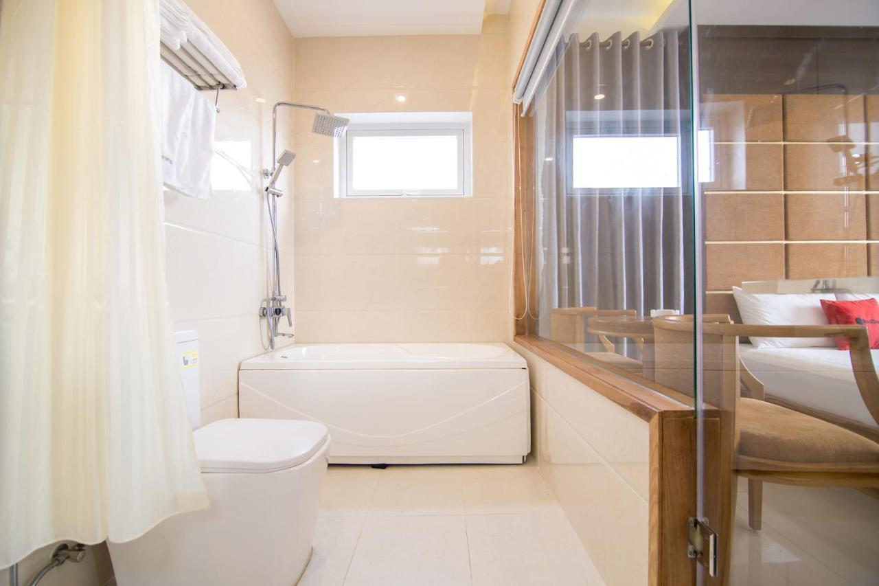 Reddoorz Plus Near Lotte Mart Cong Hoa Cidade de Ho Chi Minh Exterior foto